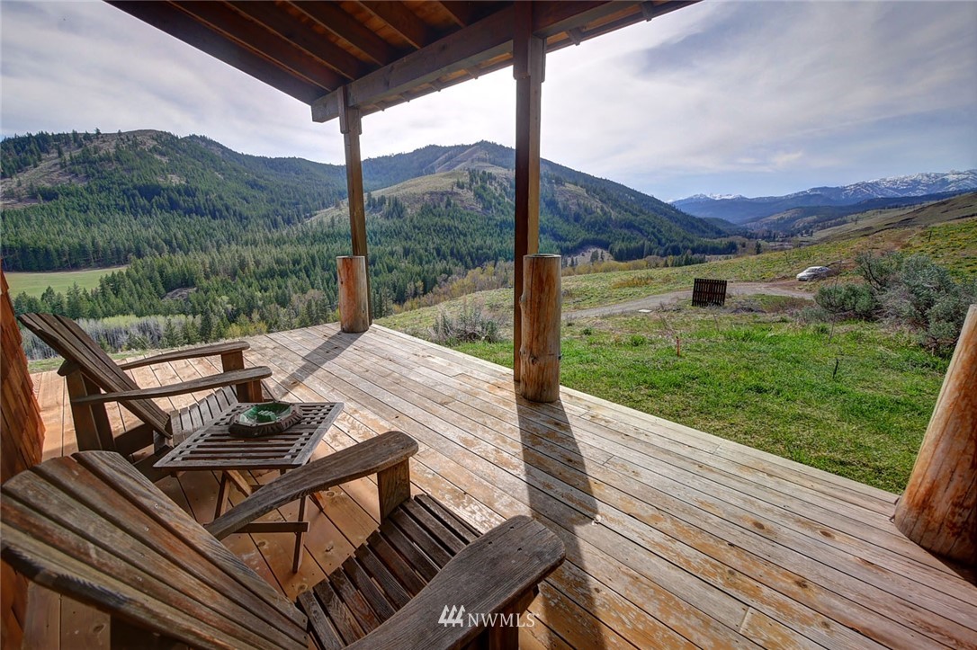 28 Glory Road Twisp, WA 98856 - Photo 3 of 25 Gallery Image 3