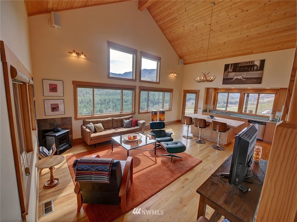 28 Glory Road Twisp, WA 98856 - Photo 6 of 25 Gallery Image 6