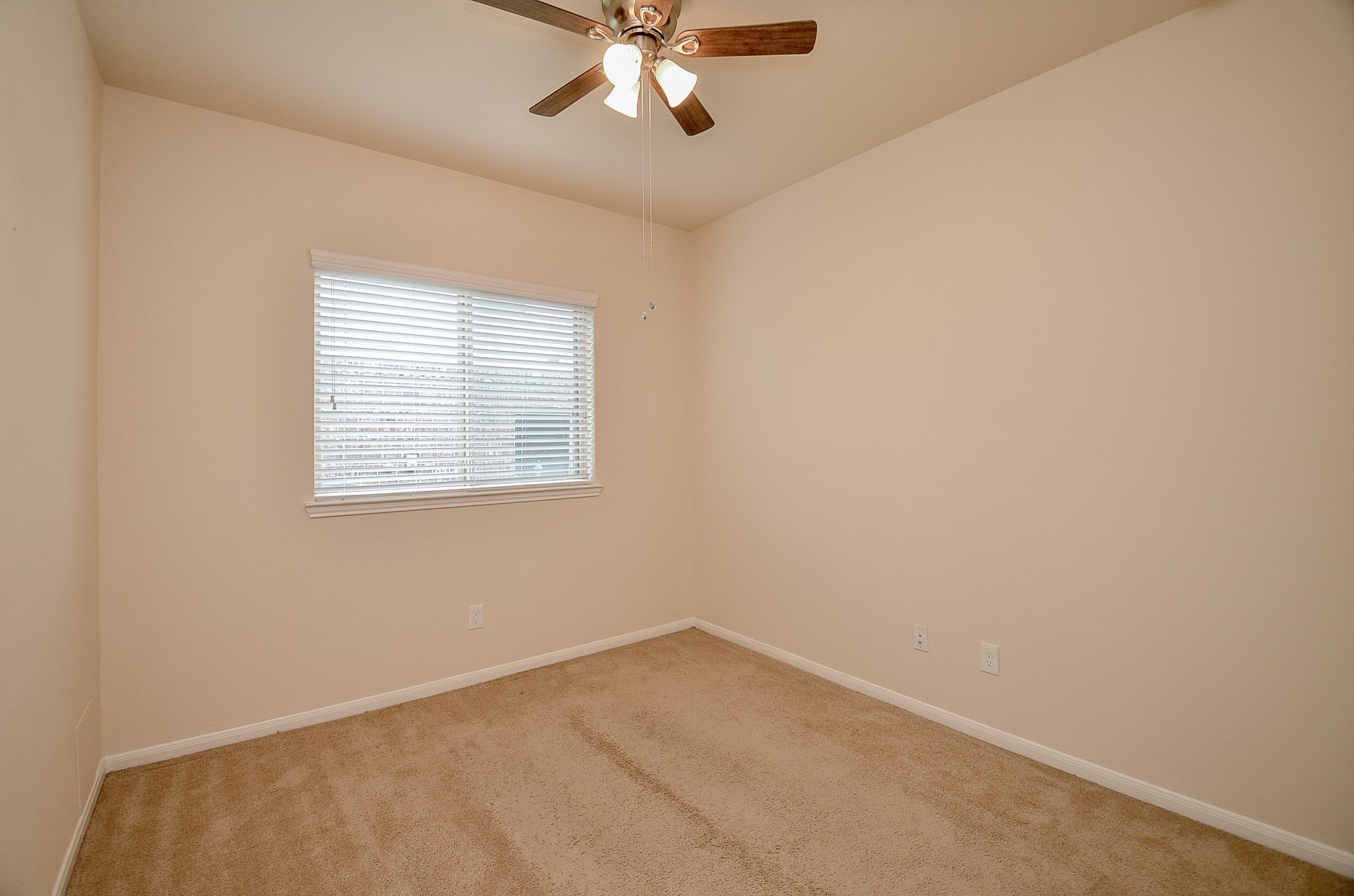 2227 Leonetti Lane Rosenberg, TX 77471 - Photo 13 of 47 2nd bedroom