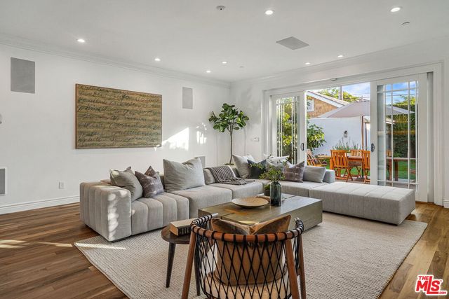 $5,277,600 | 848 25th Street, Santa Monica, CA 90403