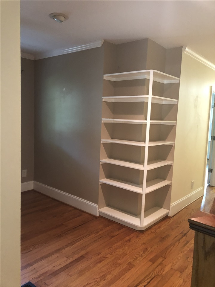 120 Georgetown Road Raleigh, NC 27608 - Photo 8 of 22 Photo 8