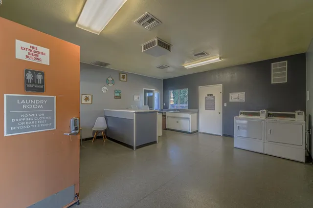 $104,995 | 167 Clipper Lane, Modesto, CA 95356