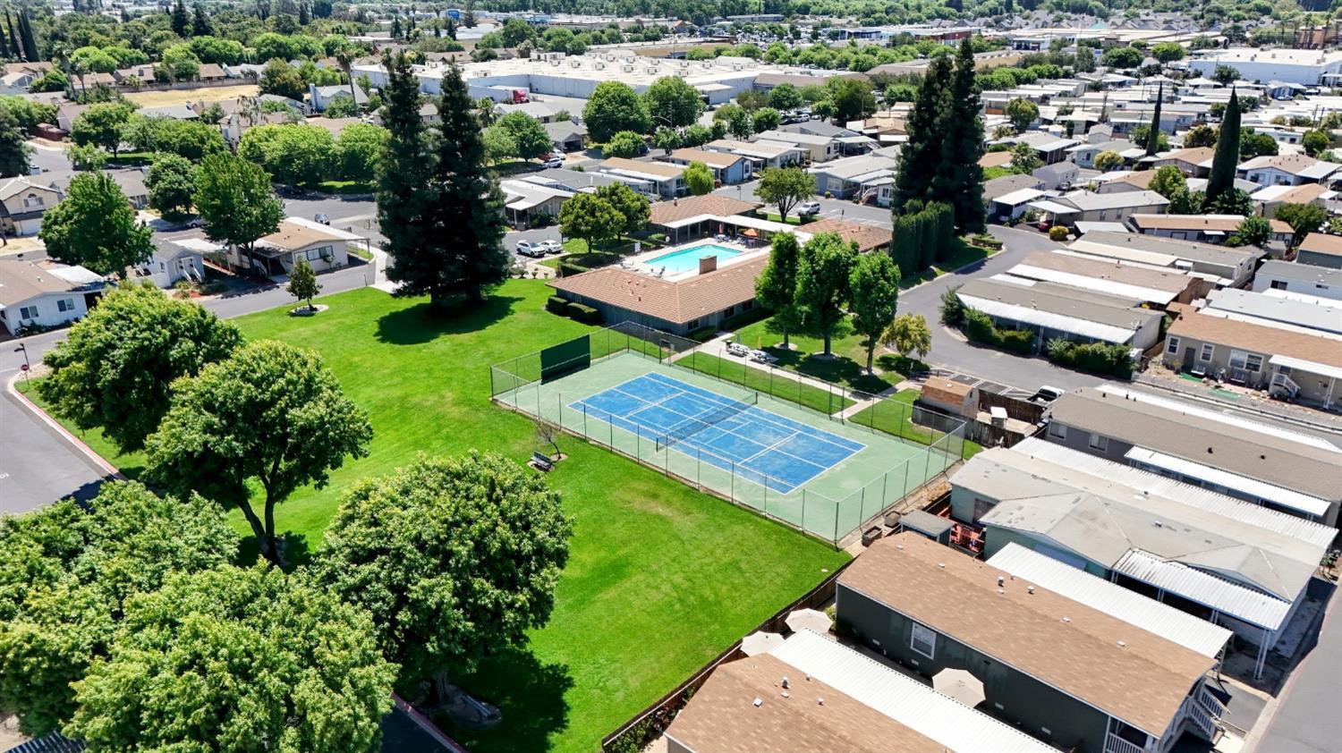 167 Clipper Lane Modesto, CA 95356 - Photo 22 of 23 an aerial view of a house with a garden