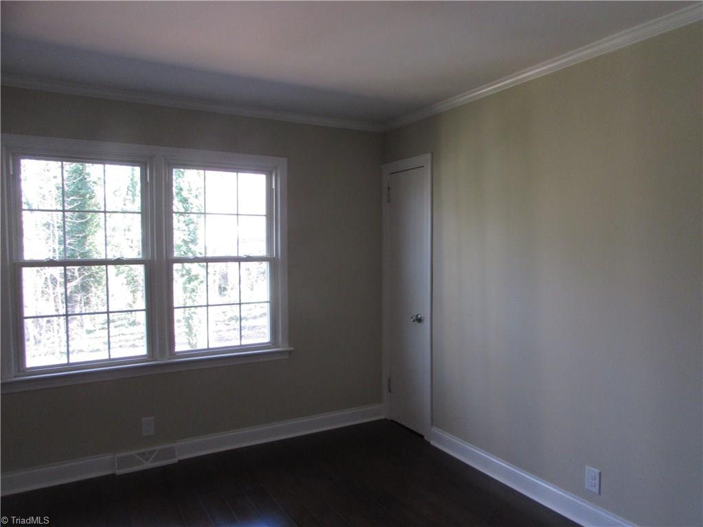 305 Cliff Road Asheboro, NC 27203 - Photo 15 of 19 Gallery Image 15