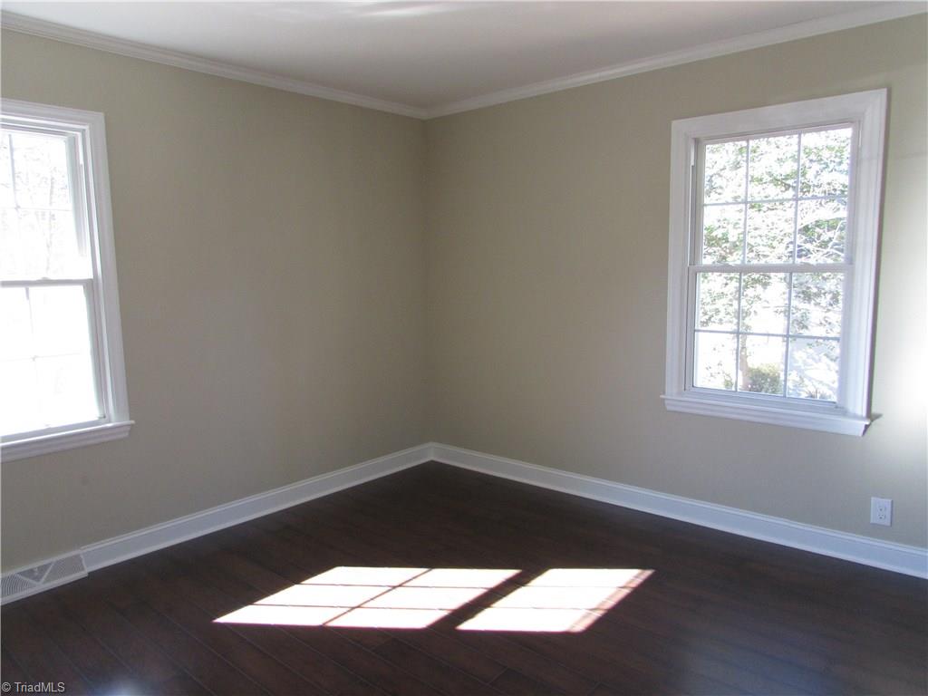 305 Cliff Road Asheboro, NC 27203 - Photo 18 of 19 Gallery Image 18