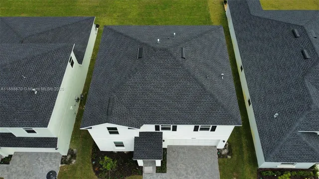 $3,100 | 6315 Windwood Way, Port St. Lucie, FL 34987