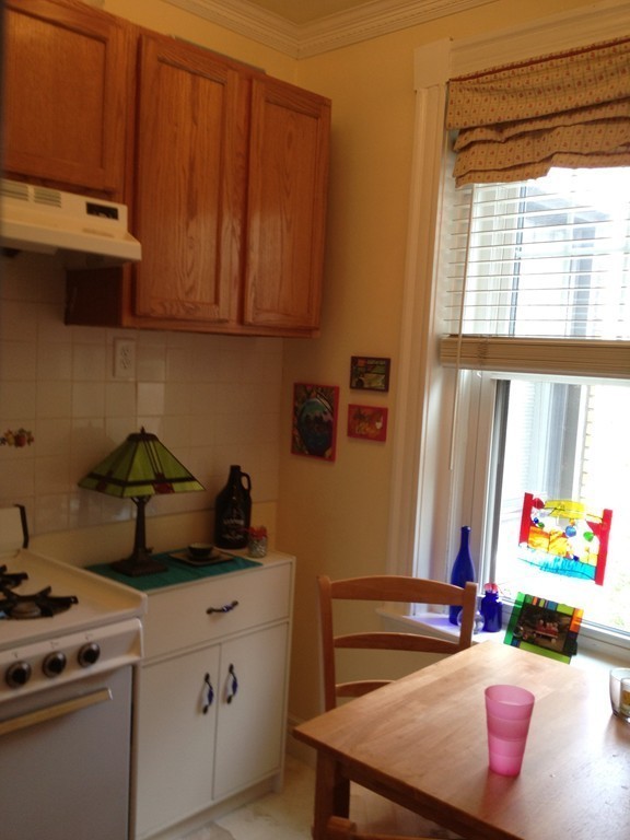 60 Queensberry Street, Unit 18 Boston, MA 02215 - Photo 4 of 12