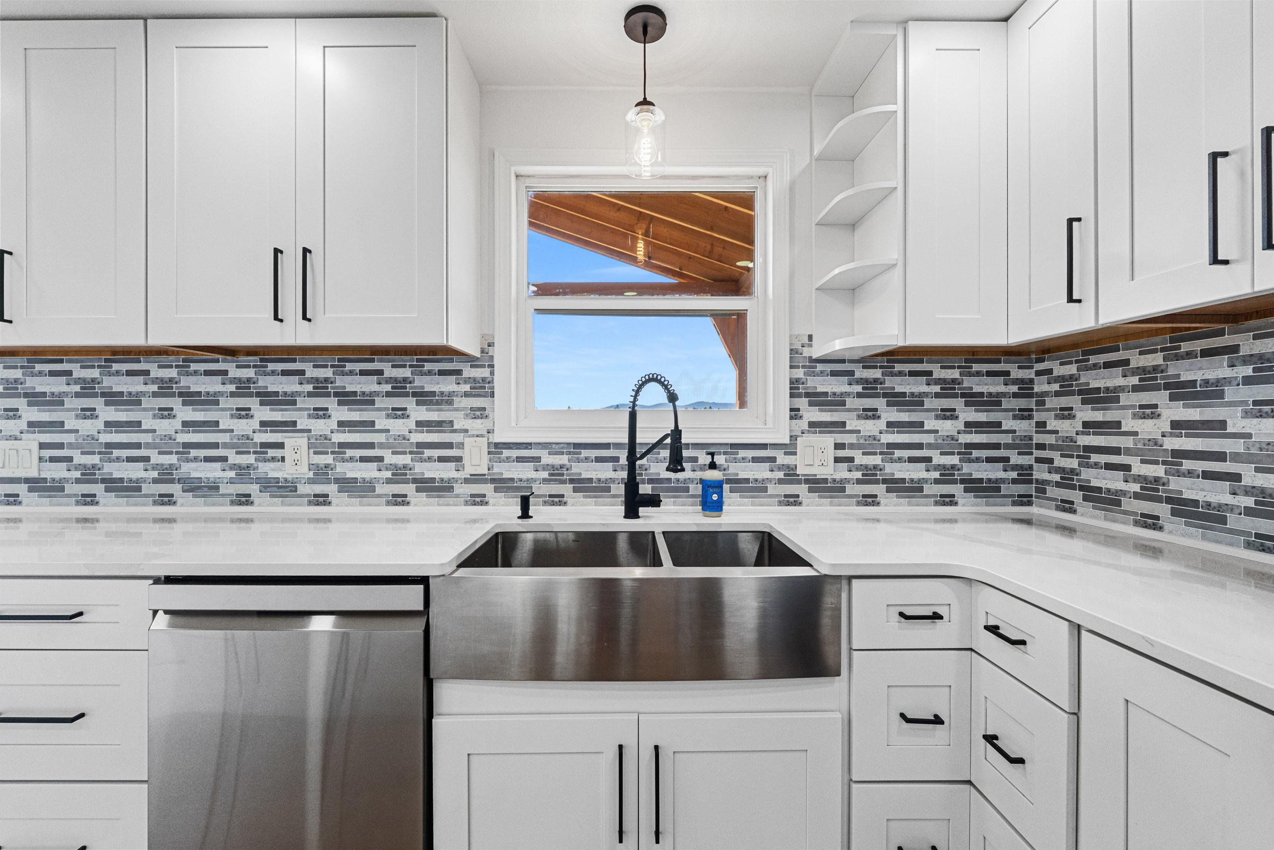 31609 North Cleveland Road Deer Park, WA 99006 - Photo 11 of 50