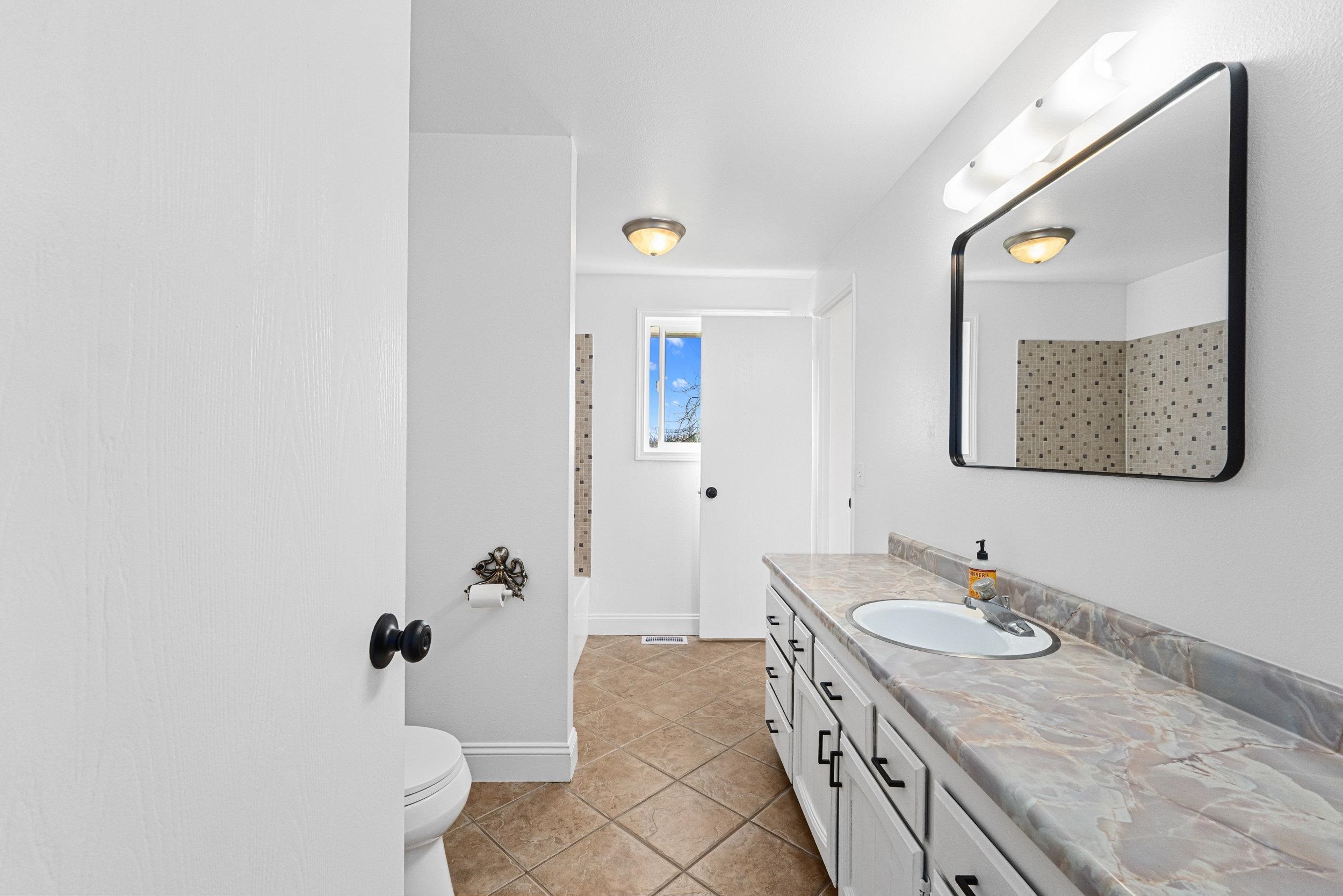 31609 North Cleveland Road Deer Park, WA 99006 - Photo 12 of 50