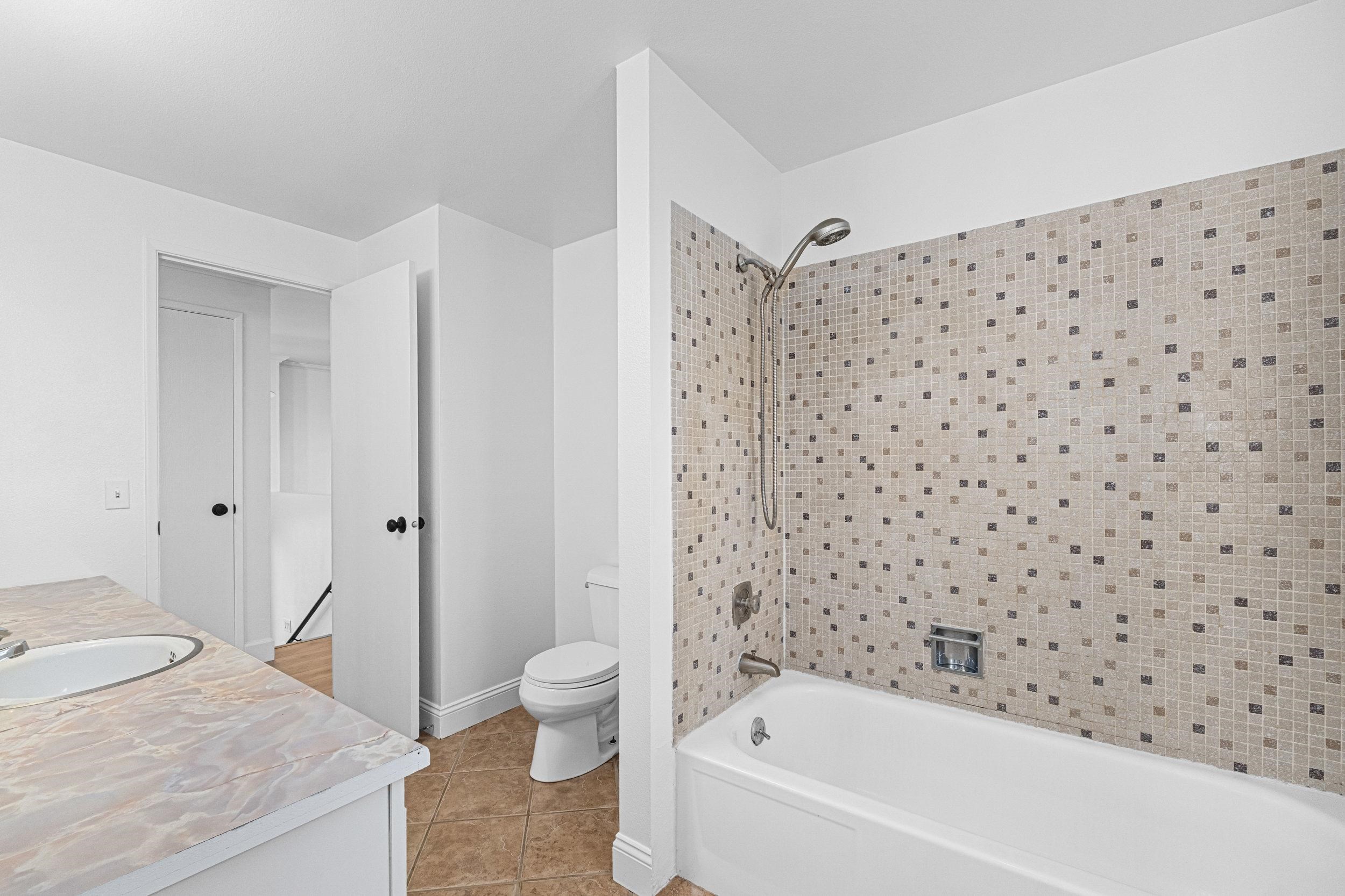 31609 North Cleveland Road Deer Park, WA 99006 - Photo 13 of 50