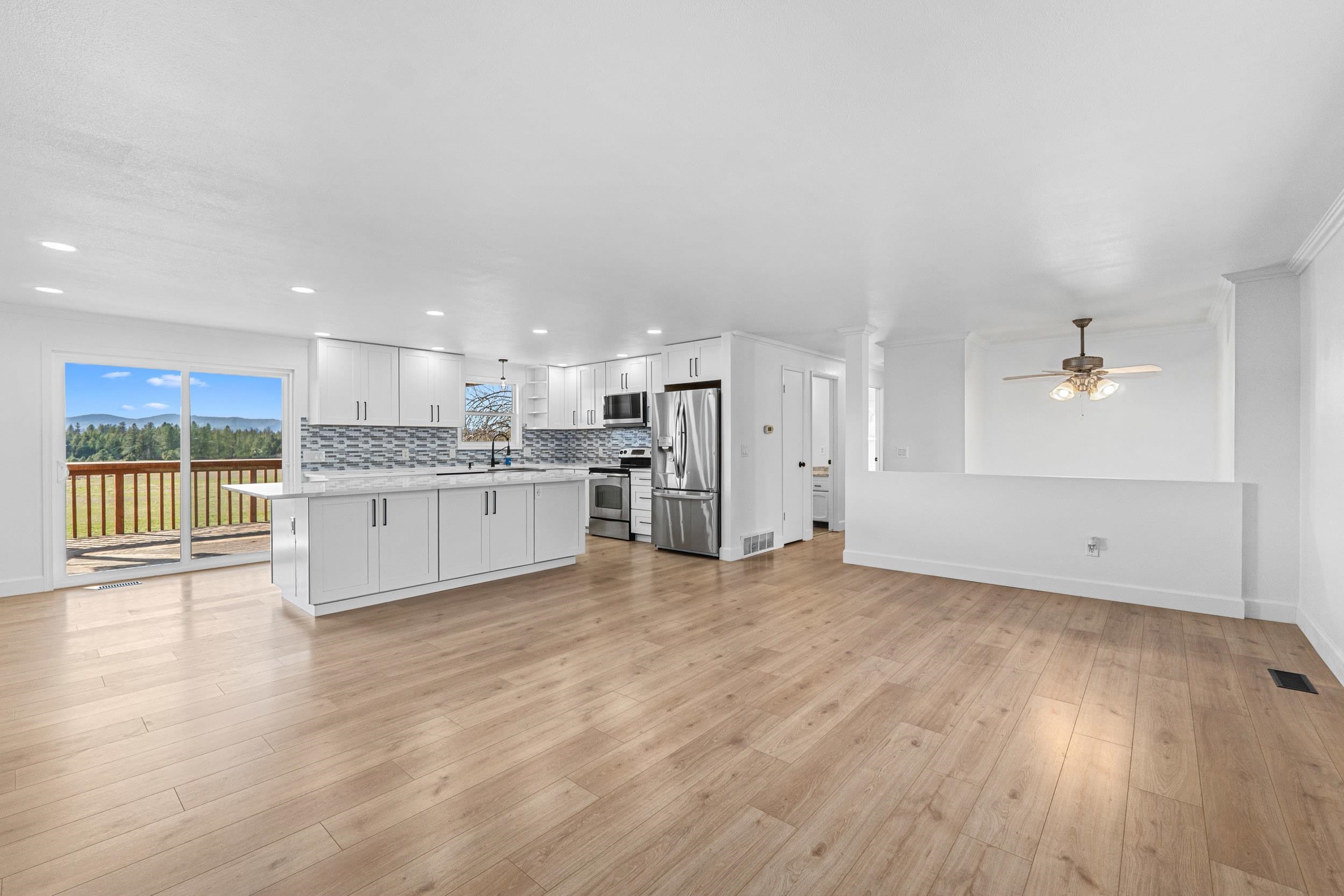 31609 North Cleveland Road Deer Park, WA 99006 - Photo 7 of 50