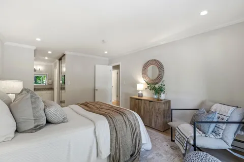$750,000 | 1031 Crestview Drive, Unit 106, Mountain View, CA 94040