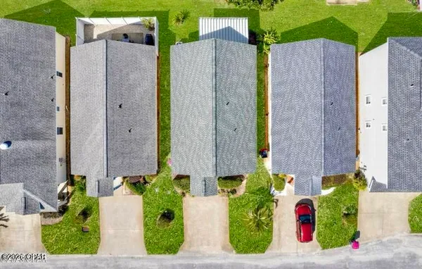 $2,700 | 11710 Seashore Lane, Panama City Beach, FL 32407