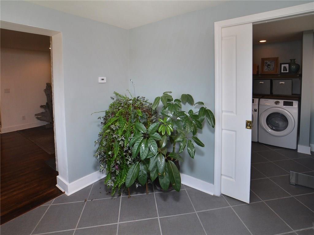 620 Cascade Road Forest Hills, PA 15221 - Photo 8 of 25 Gallery Image 8