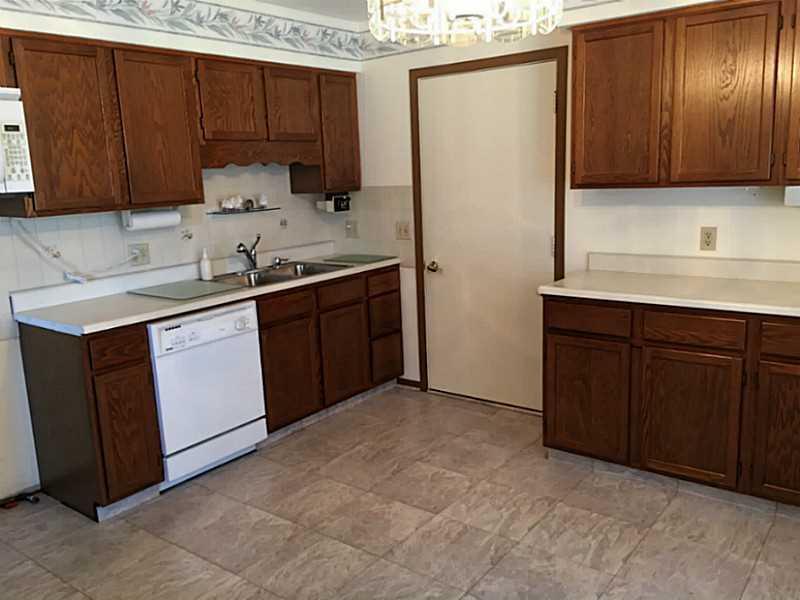 1137 Foxboro Road, Unit 194 Springfield, OH 45503 - Photo 6 of 15