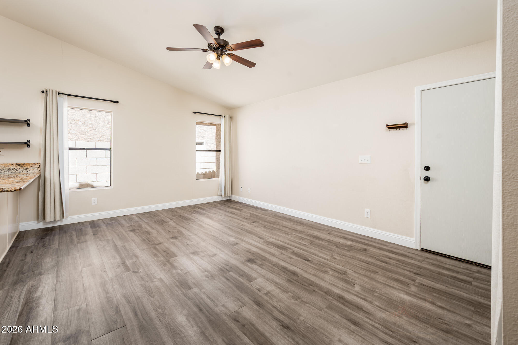 2717 East Dry Creek Road Phoenix, AZ 85048 - Photo 14 of 36 Family