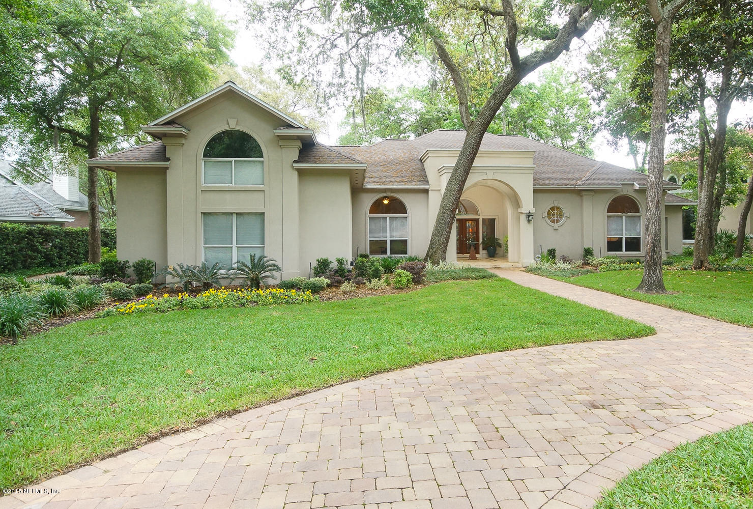 829 Queens Harbor Boulevard Jacksonville, FL 32225 - Photo 39 of 42 a front view of house with yard and green space