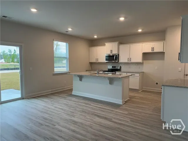 $2,800 | 487 Logging Hl Drive, Richmond Hill, GA 31324