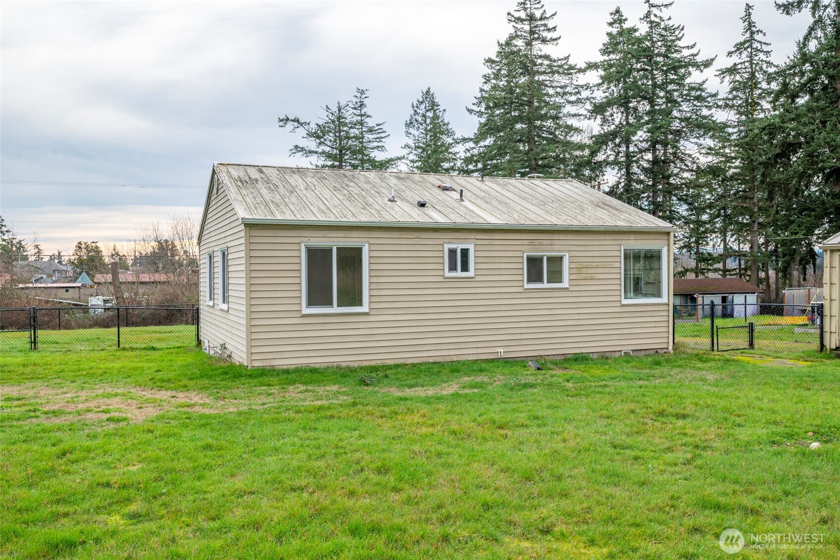 544 Easy Street Oak Harbor, WA 98277 - Photo 25 of 38