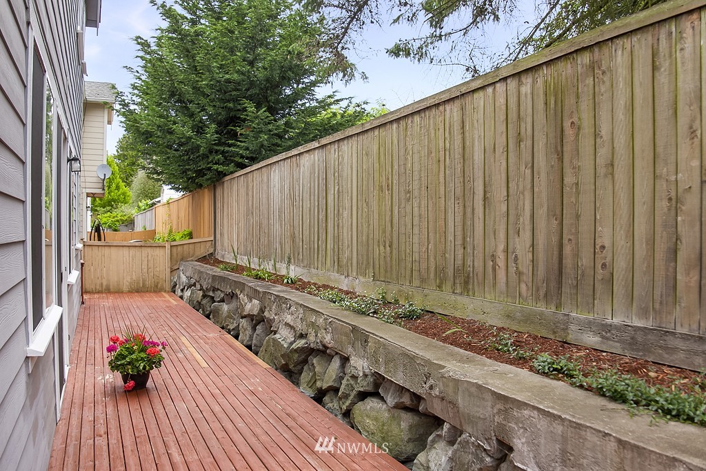 17728 110th Place Southeast Renton, WA 98055 - Photo 16 of 18