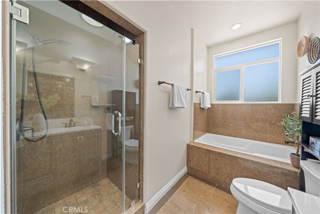 2438 Oneida Street, Unit D Pasadena, CA 91107 - Photo 35 of 45