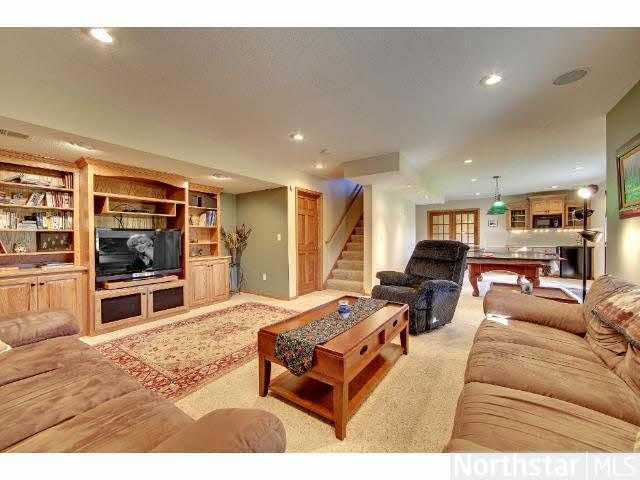 16917 73rd Place North Maple Grove, MN 55311 - Photo 16 of 18