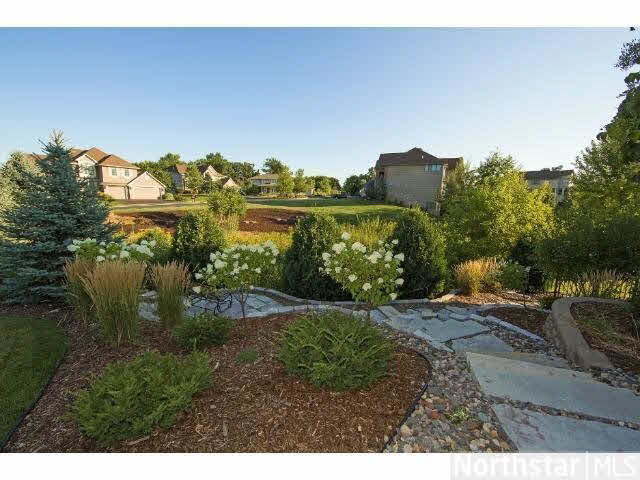 16917 73rd Place North Maple Grove, MN 55311 - Photo 6 of 18