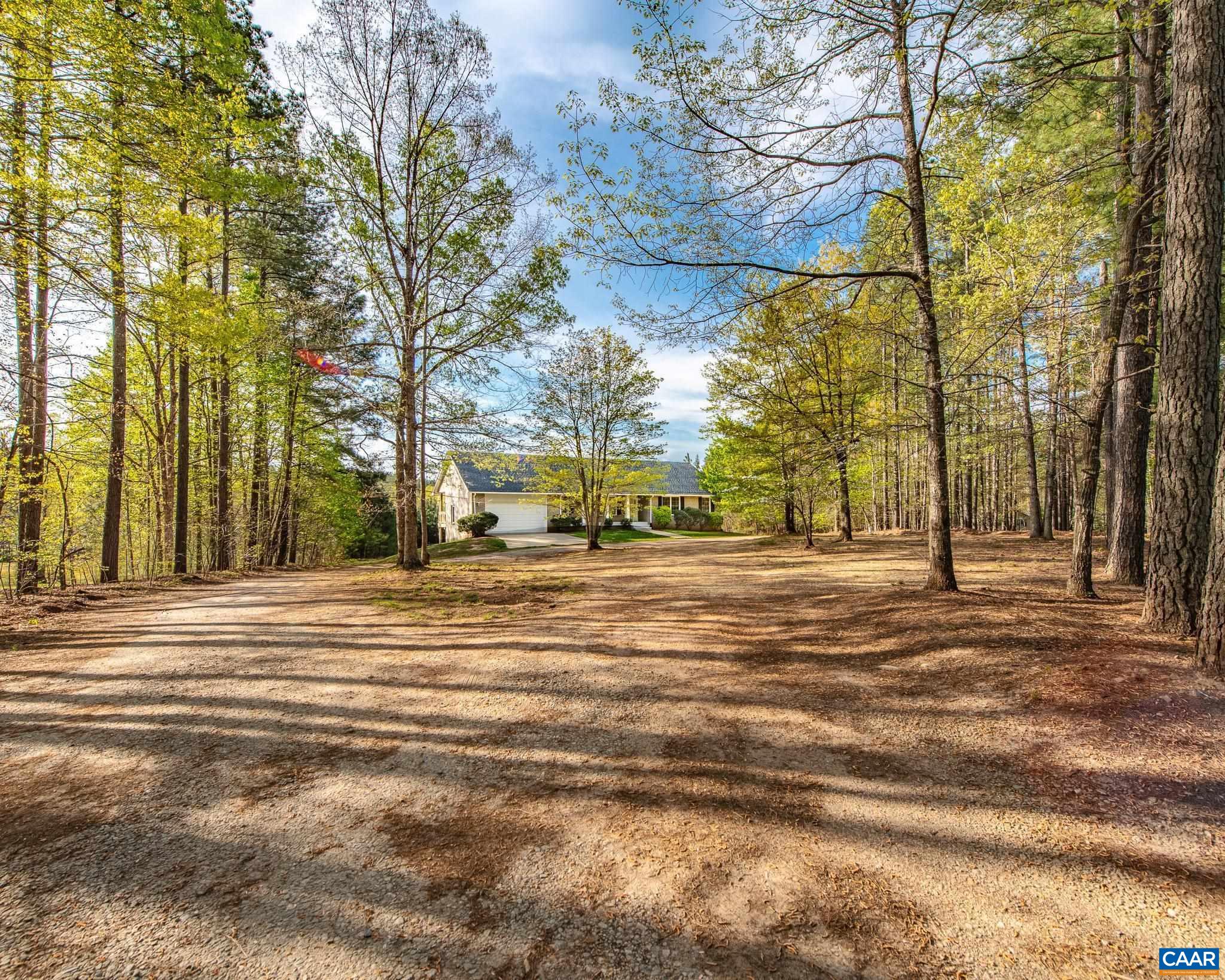 93 Pine Knoll Drive Rice, VA 23966 - Photo 2 of 38