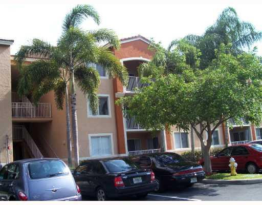 3880 Lyons Road, Unit 3057 Pompano Beach, FL 33073 - Photo 1 of 4 Exterior Front
