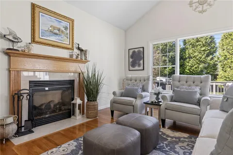 $1,250,000 | 25 Southern View Drive, Narragansett, RI 02882