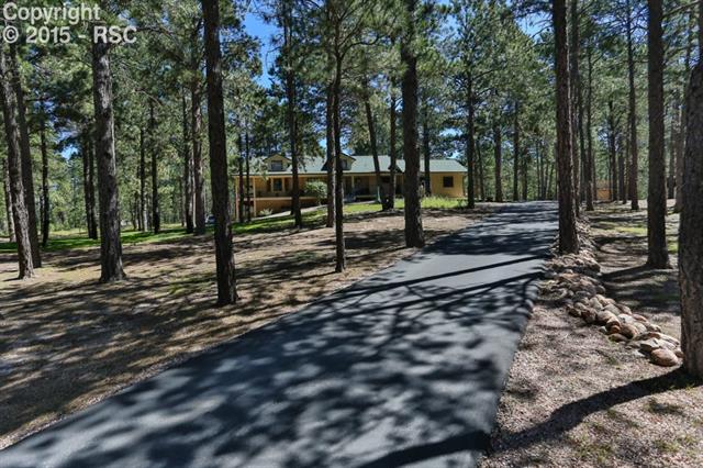 17845 Table Rock Road Colorado Springs, CO 80908 - Photo 3 of 36 Gallery Image 3