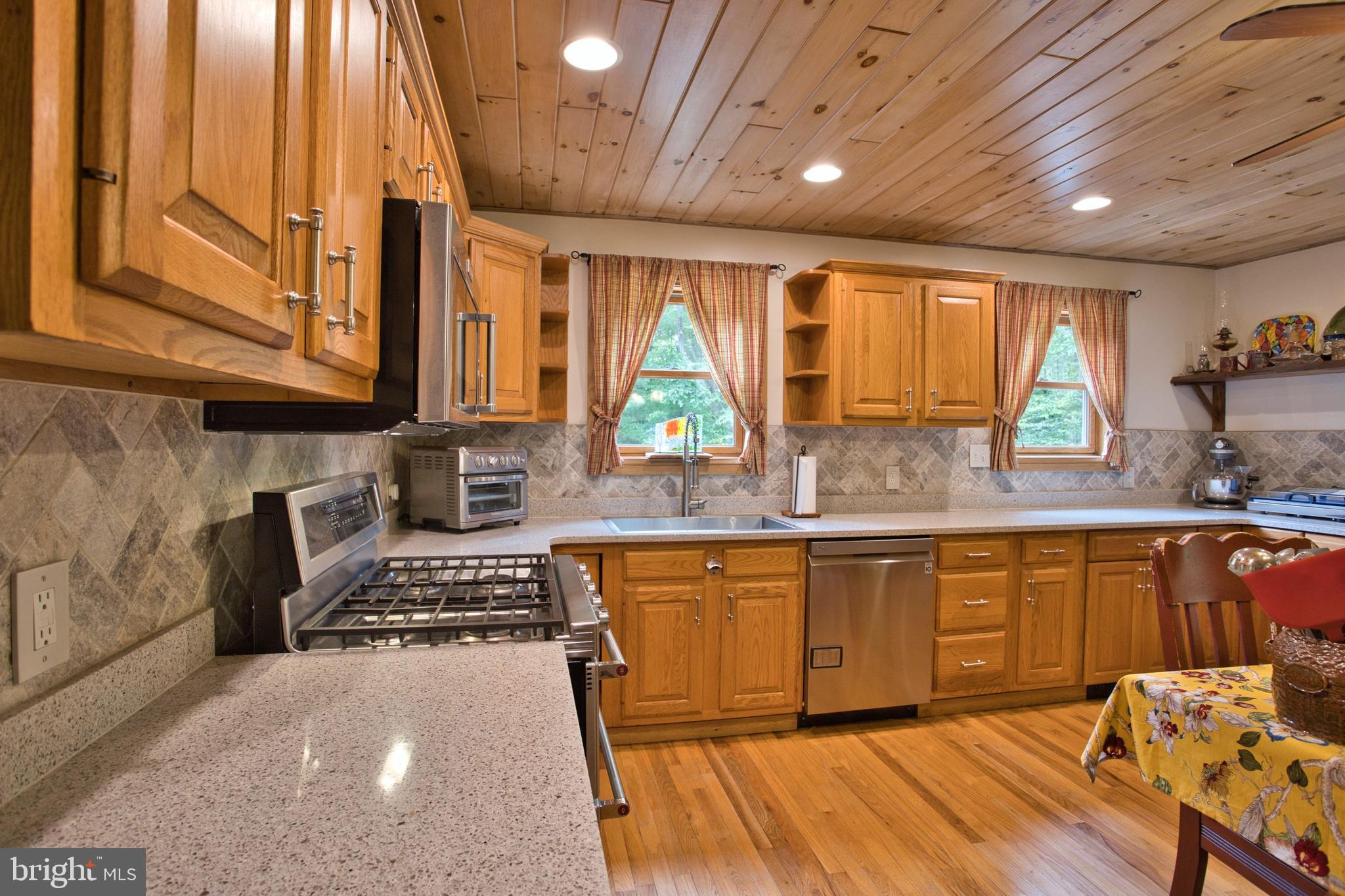 524 Bray School Road Oakland, MD 21550 - Photo 16 of 87 Kitchen View