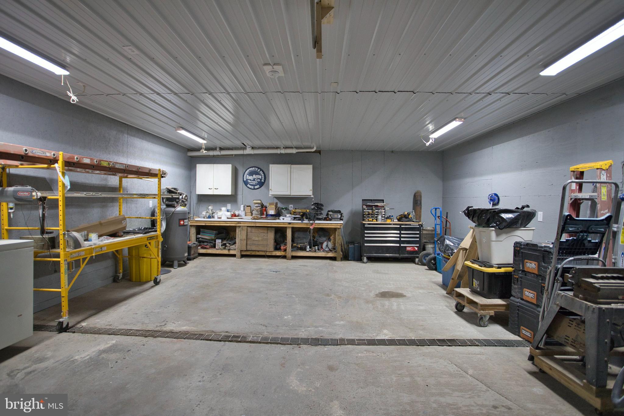 524 Bray School Road Oakland, MD 21550 - Photo 59 of 87 2nd Garage Bay View