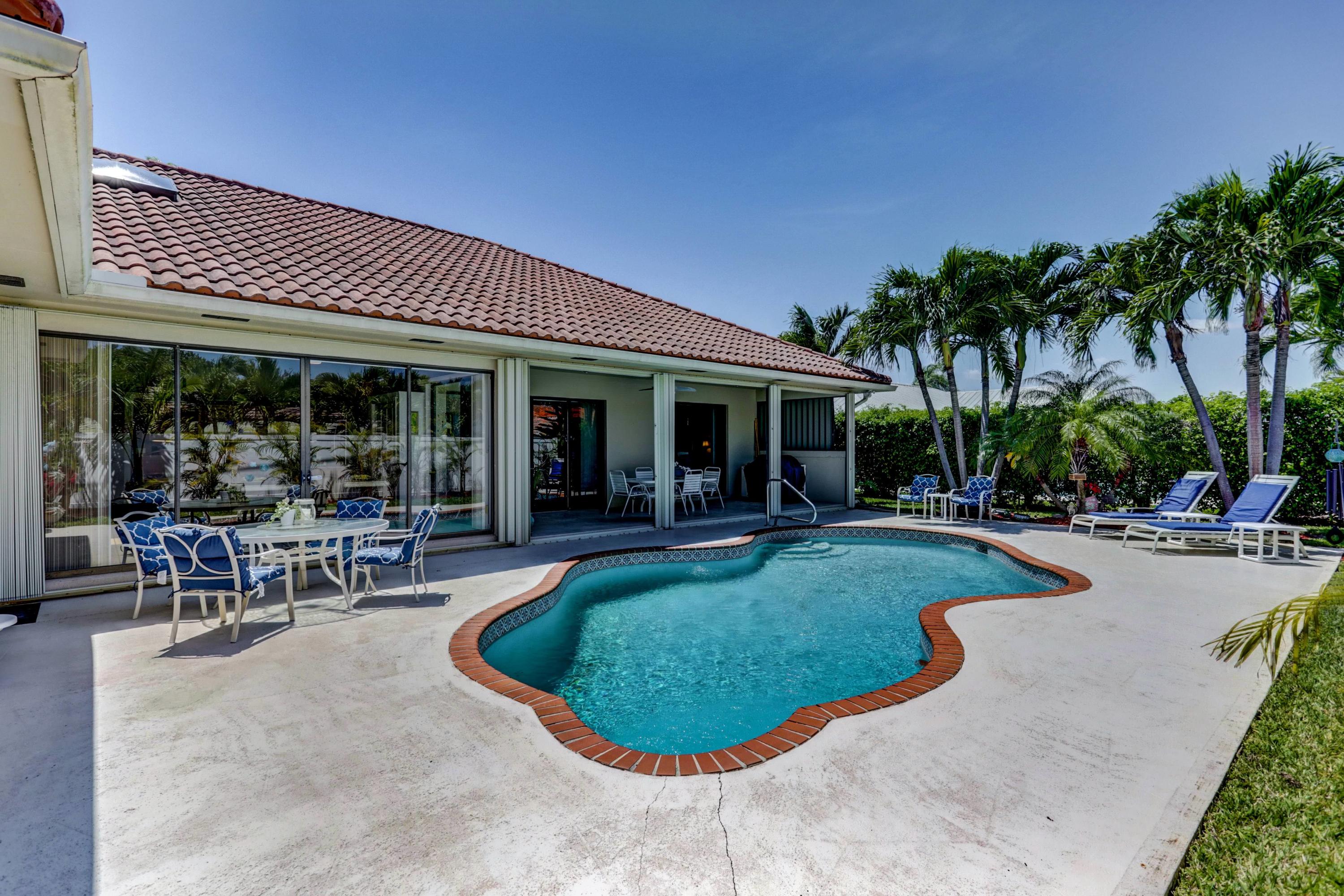 1260 Gulfstream Way Singer Island, FL 33404 - Photo 2 of 64 REAR VIEW