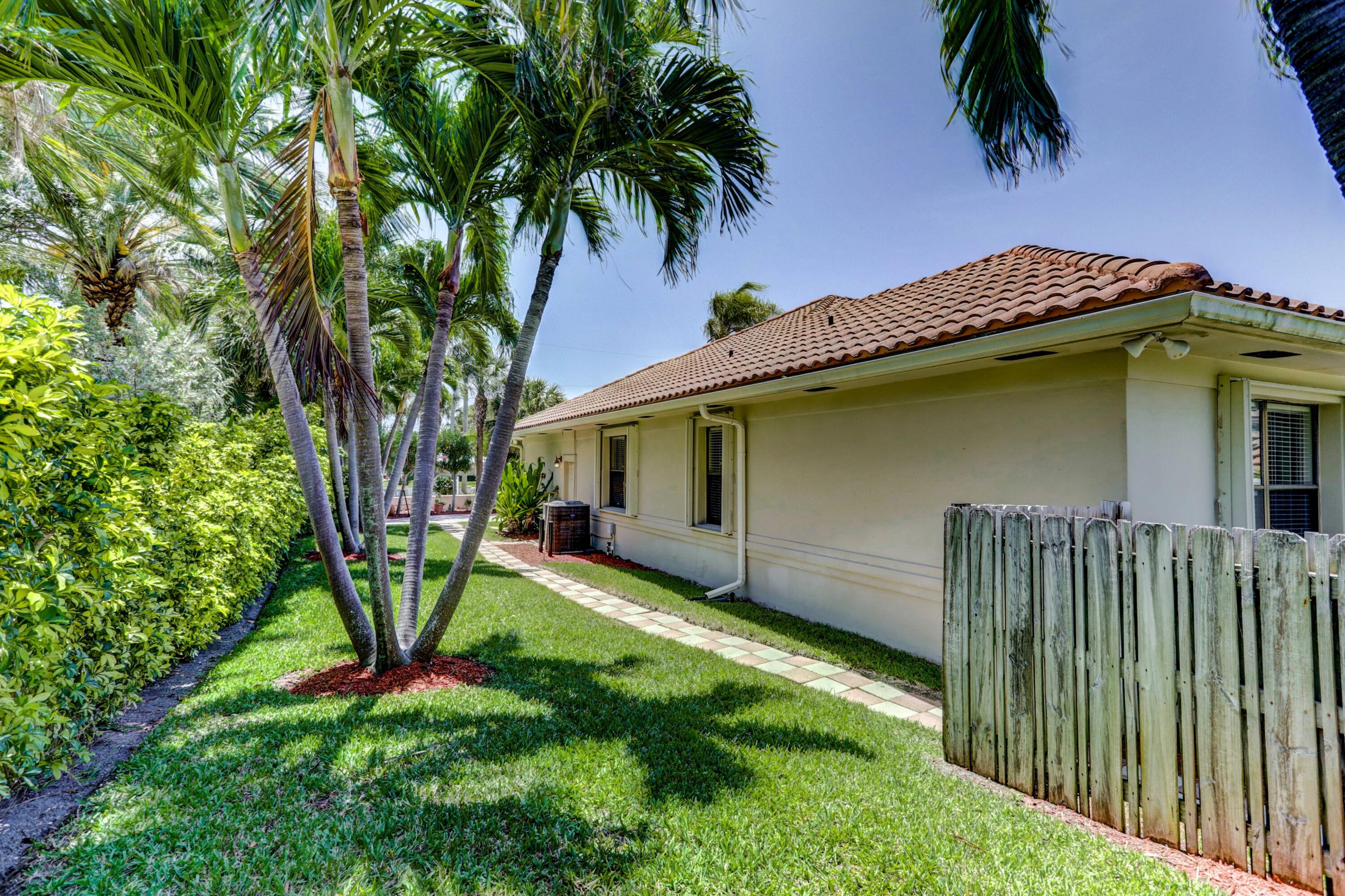 1260 Gulfstream Way Singer Island, FL 33404 - Photo 31 of 64 EXTERIOR