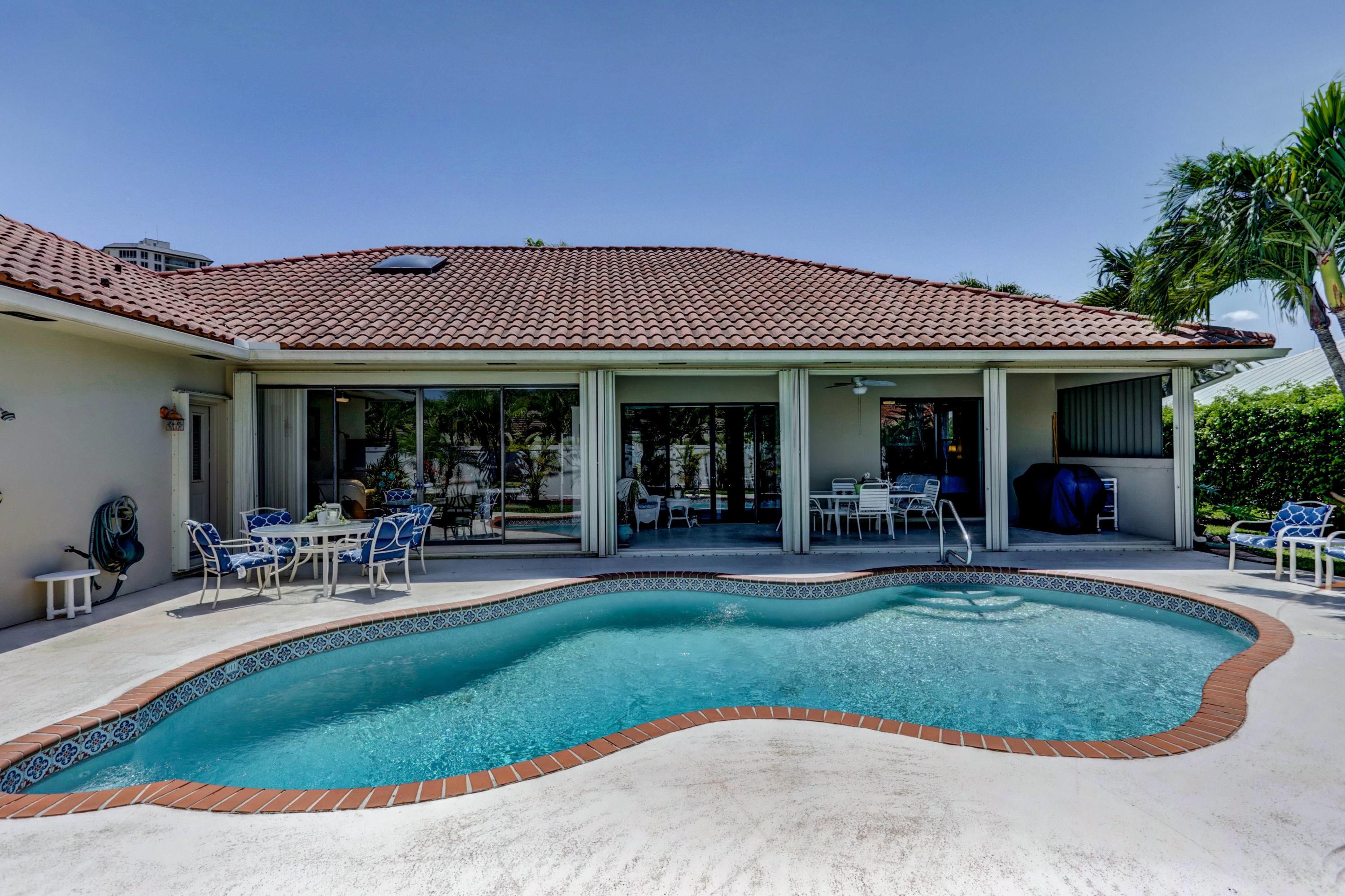 1260 Gulfstream Way Singer Island, FL 33404 - Photo 58 of 64 REAR VIEW