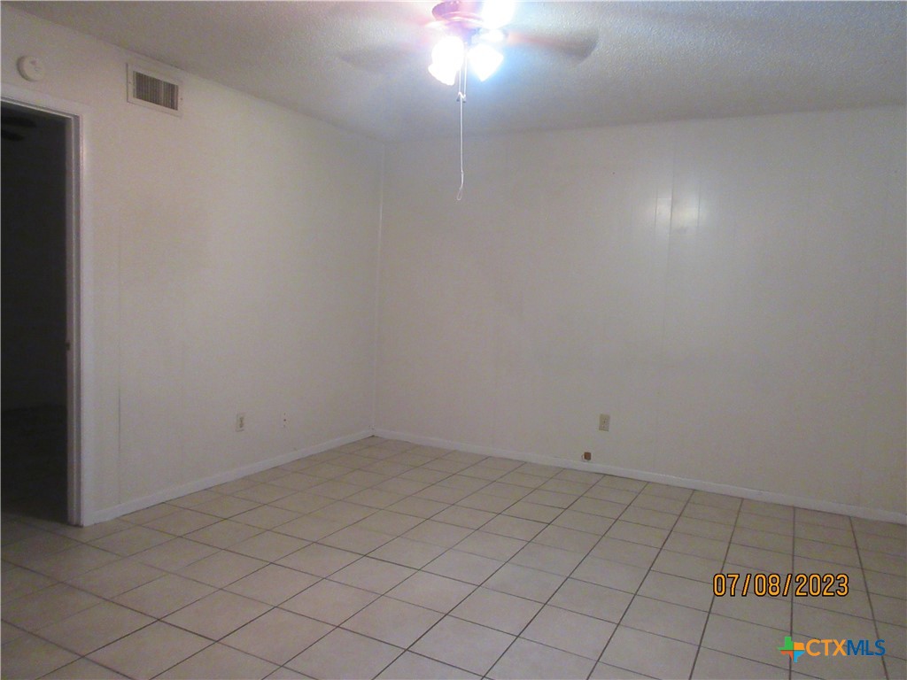 2904 Lake Road, Unit 12 Killeen, TX 76543 - Photo 4 of 7