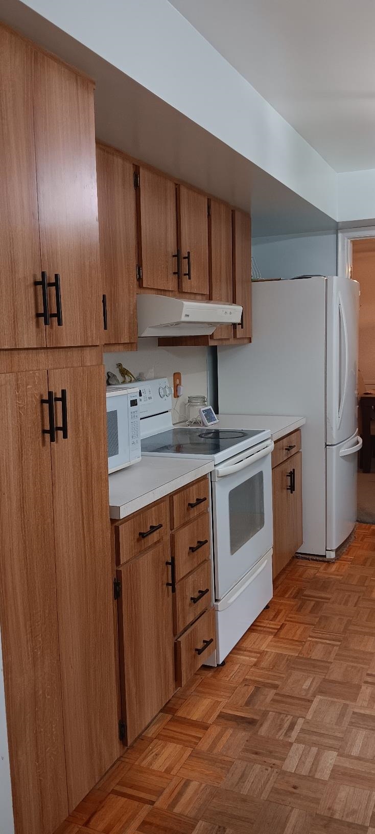 9441 Coldwater Road Flushing, MI 48433 - Photo 5 of 54