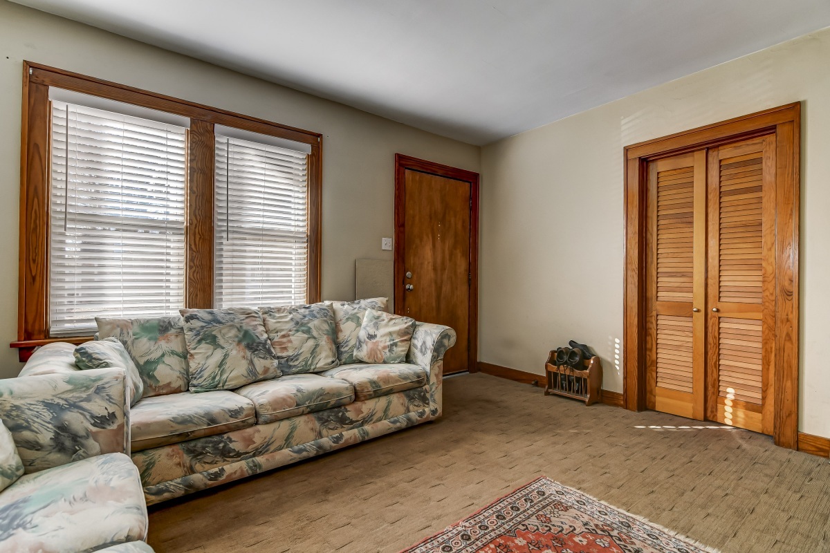 240 North Illinois Street Springfield, IL 62702 - Photo 5 of 29 Gallery Image 5