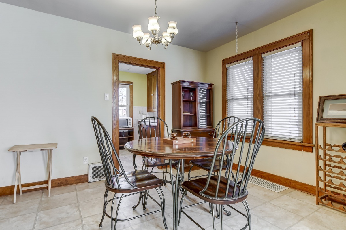 240 North Illinois Street Springfield, IL 62702 - Photo 7 of 29 Gallery Image 7