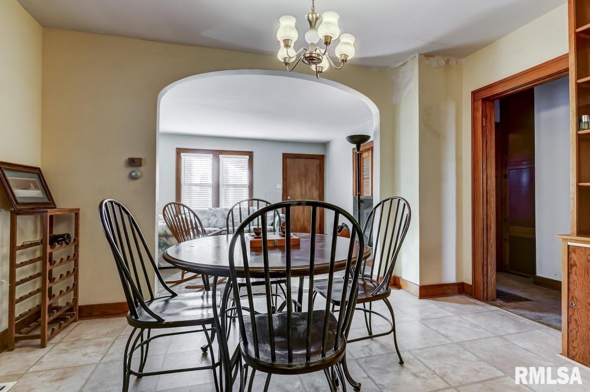 240 North Illinois Street Springfield, IL 62702 - Photo 9 of 29 Gallery Image 9