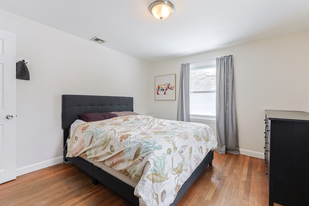 338 Mendon Road Attleboro, MA 02703 - Photo 33 of 39 Gallery Image 33