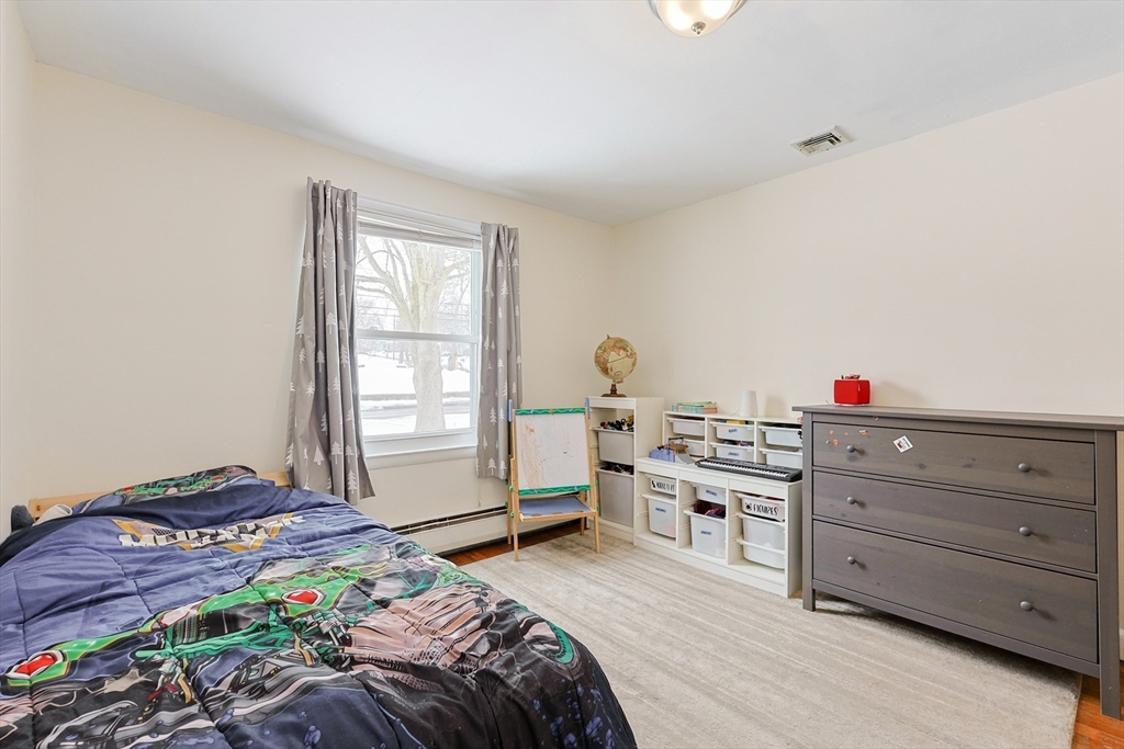 338 Mendon Road Attleboro, MA 02703 - Photo 36 of 39 Gallery Image 36