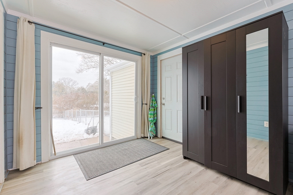 338 Mendon Road Attleboro, MA 02703 - Photo 5 of 39 Gallery Image 5