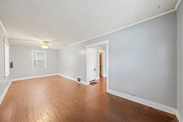 $175,000 | 720 West 77th Street, Kansas City, MO 64114