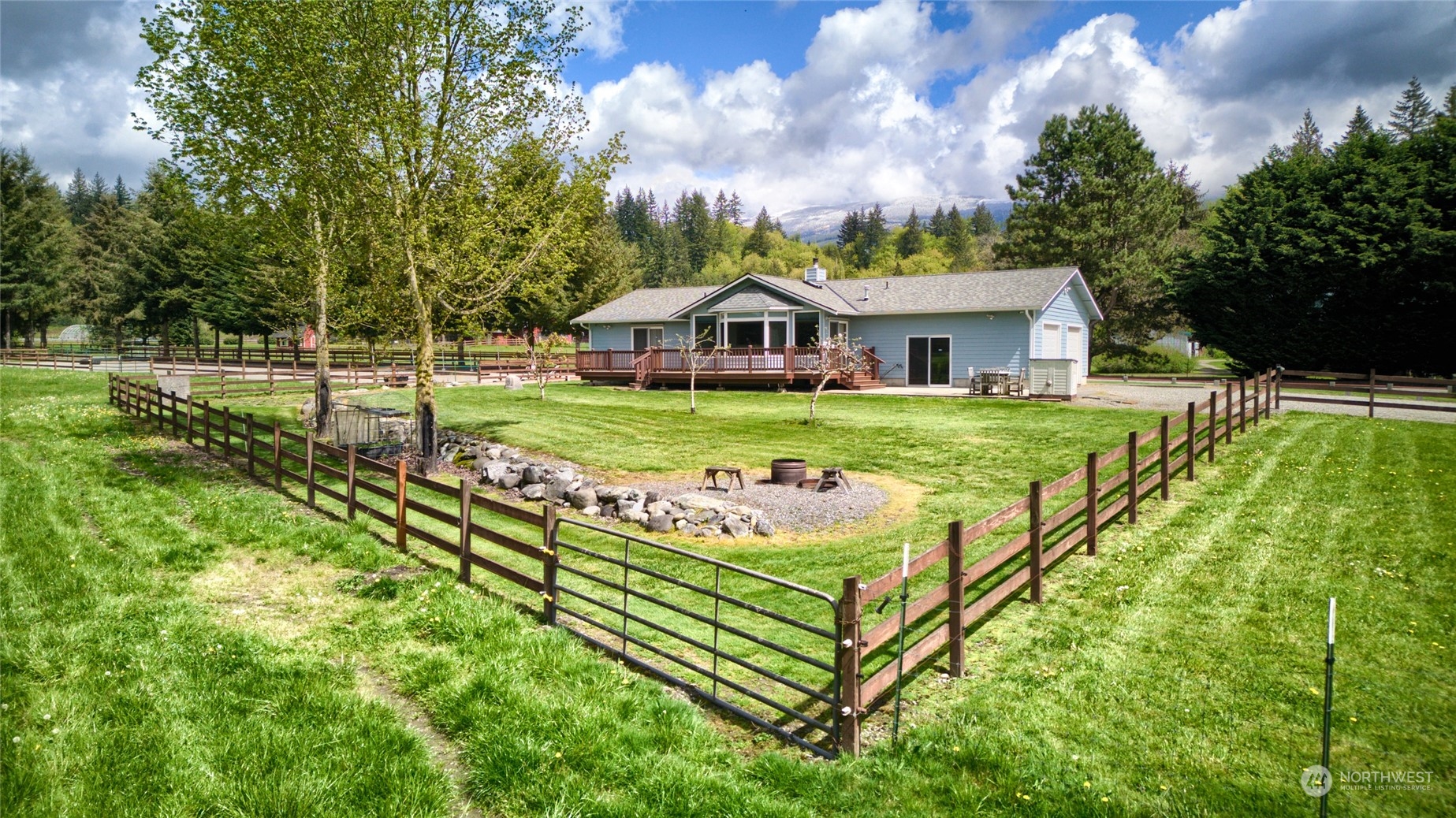 22286 Prairie Road Sedro-Woolley, WA 98284 - Photo 1 of 36 Gallery Image 1