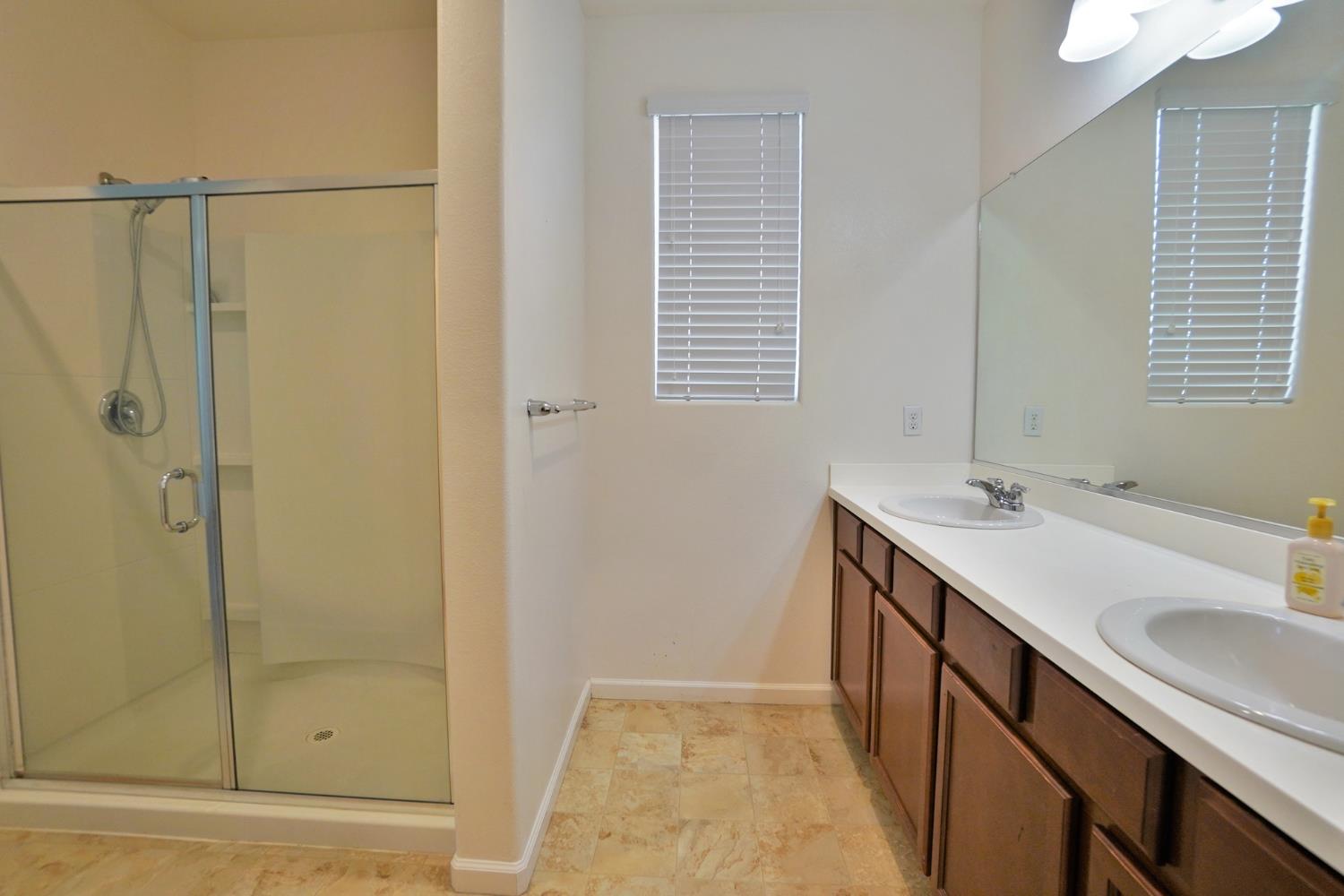 559 Ivory Street Lemoore, CA 93245 - Photo 49 of 59