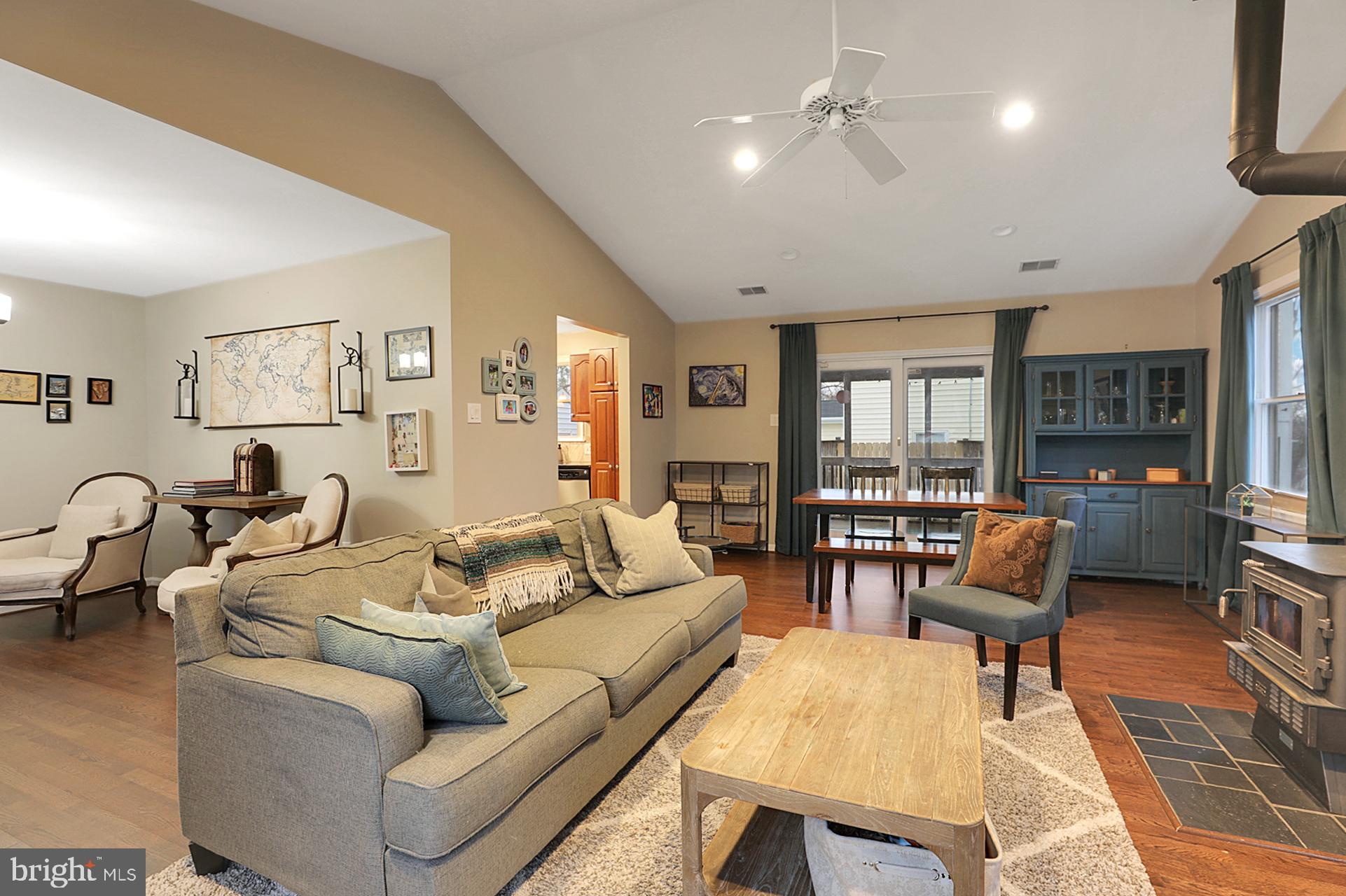 3008 Findley Road Kensington, MD 20895 - Photo 5 of 33