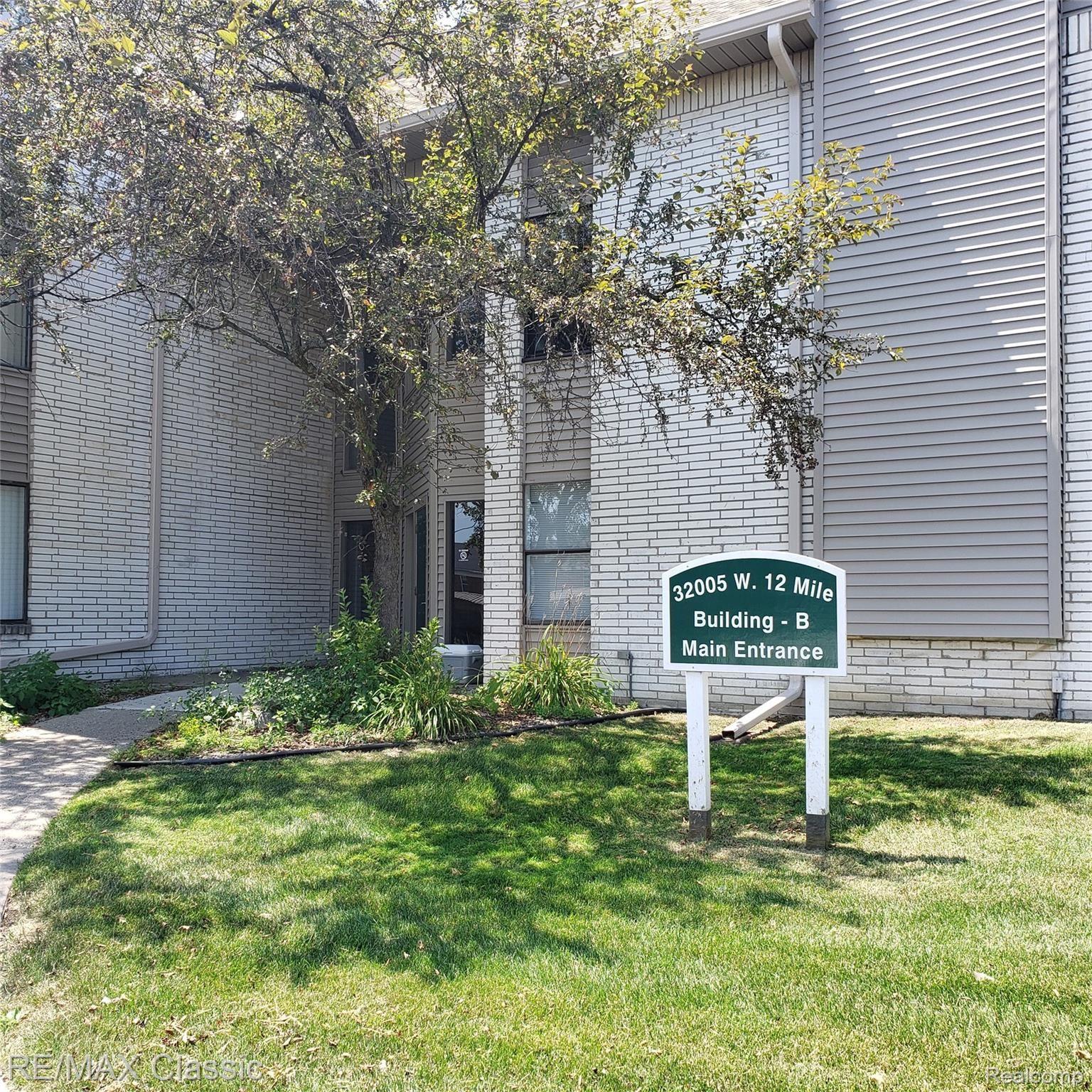 32005 West Twelve Mile Road, Unit 103 Farmington, MI 48334 - Photo 1 of 12 20190801_135341.jpg