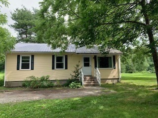 139 Rice Road Wayland, MA 01778 - Photo 3 of 11 Gallery Image 3